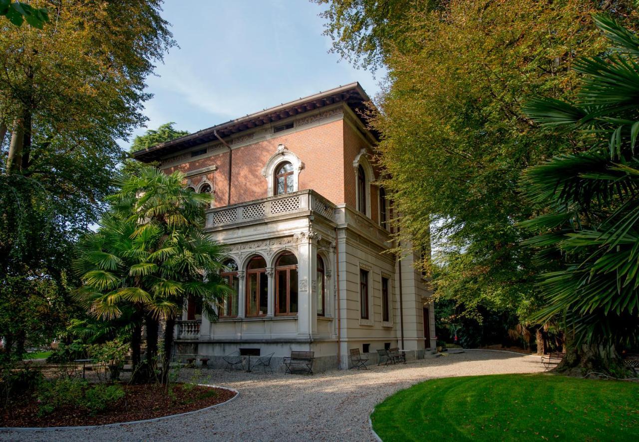Villa Confalonieri Mandello del Lario Bagian luar foto